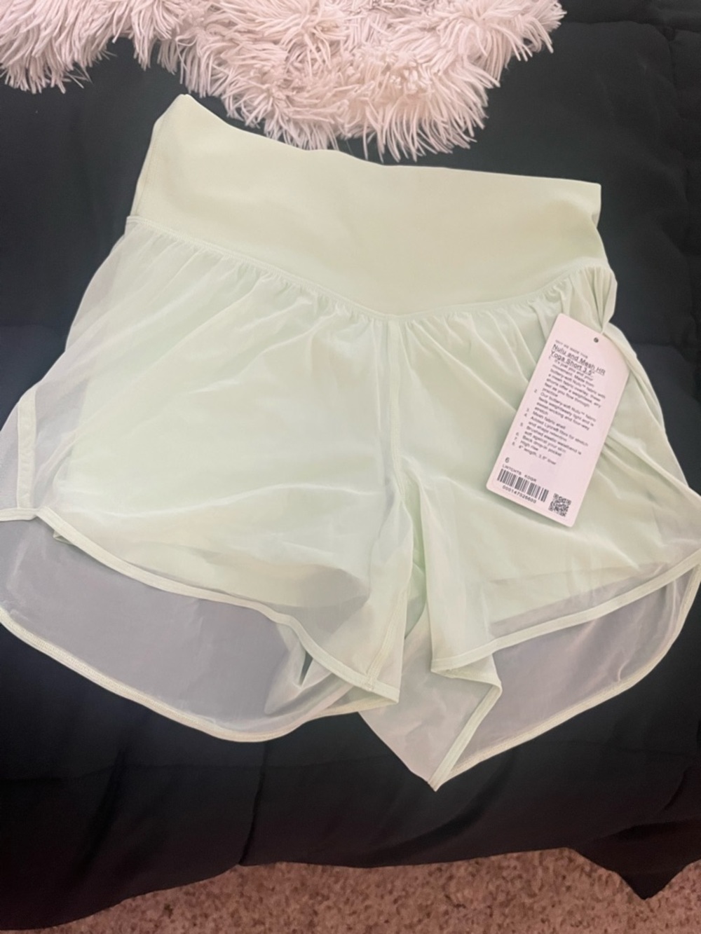 lululemon athletica Light Mint Layered Athletic Shorts:Nulu & Mesh HRYoga 3.5 "